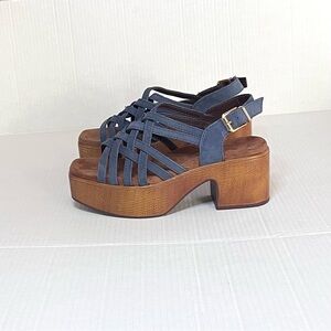 House Of Harlow 1960 Platform Clogs